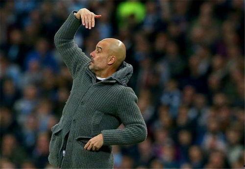 瓜迪奥拉吃小孩棉花糖