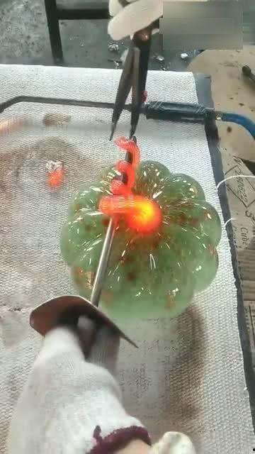 透明玻璃吃瓜,揭秘透明玻璃中的神秘世界